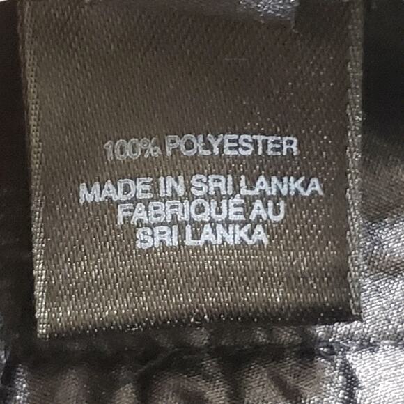 Marc by Marc Jacobs Black Satin Shorts High Rise Pleated Wide Leg Sz 2 Modern - Picture 6 of 11